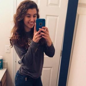 Meet your Posher, Kendall